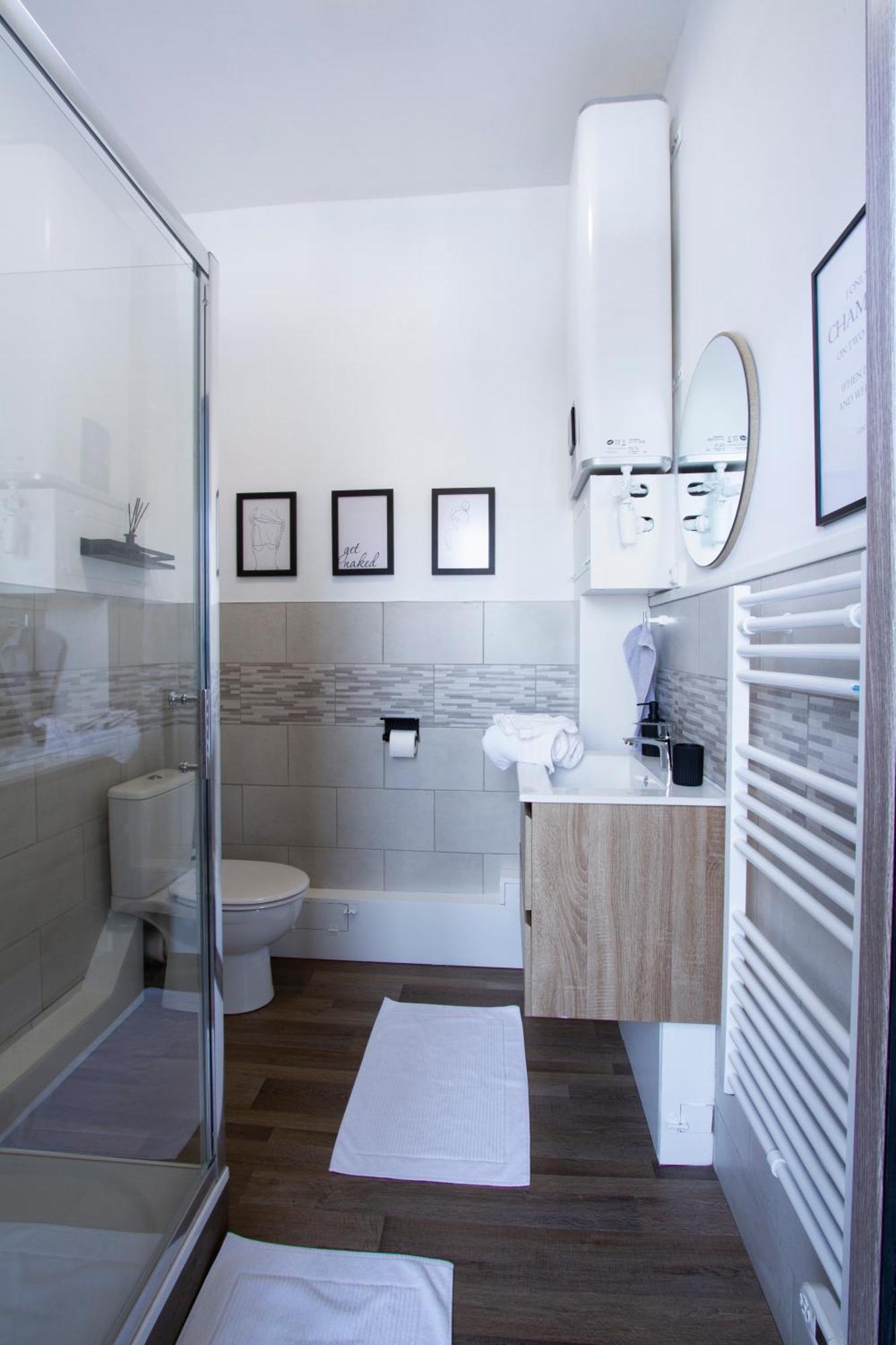 L'Hyper Centre - Netflix & Wifi - Literie Haut De Gamme - Check-In 24H24 - Goodmarning Châlons-en-Champagne 외부 사진
